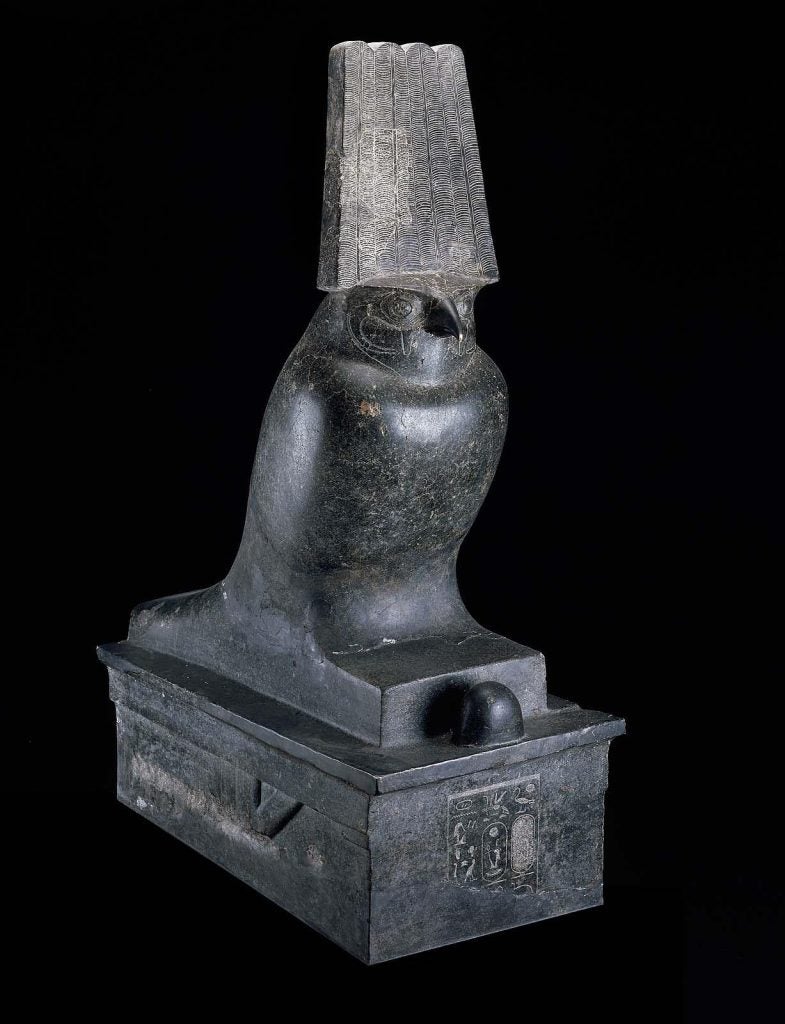 Colossal statue of a falcon (Horus of Nekhen) 
