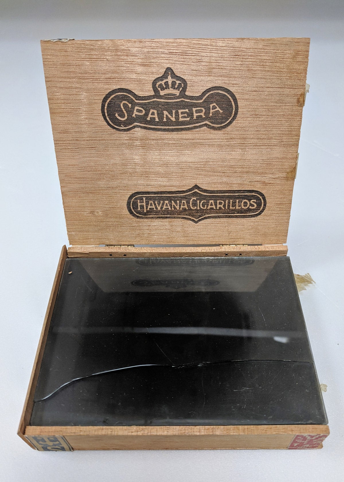 open cigar box